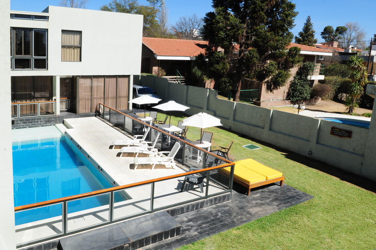 Hotel Ranqueles Villa Carlos Paz Exterior photo